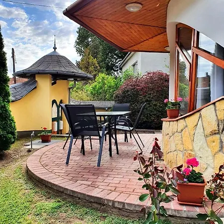 Διαμέρισμα Pannonia *